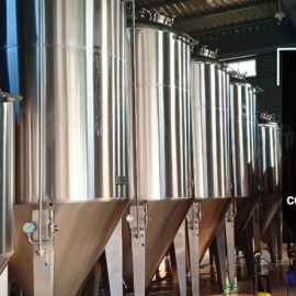 Fermentation Tank-Restaurant
